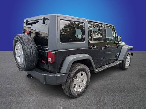 Used 2012 Jeep Wrangler Unlimited Sport image 5