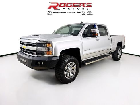 Used 2019 Chevrolet Silverado 2500 LTZ w/ Duramax Plus Package AWD/4WD image 3