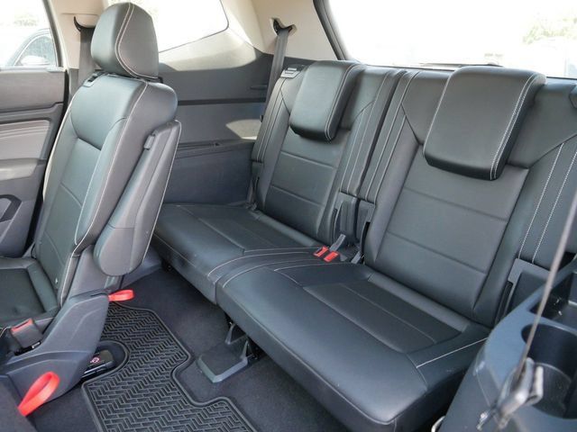 Certified 2023 Volkswagen Atlas SE w/ Black Wheel Package AWD/4WD image 18