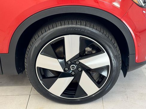 Used 2022 Volvo C40 P8 Recharge Ultimate AWD/4WD image 40