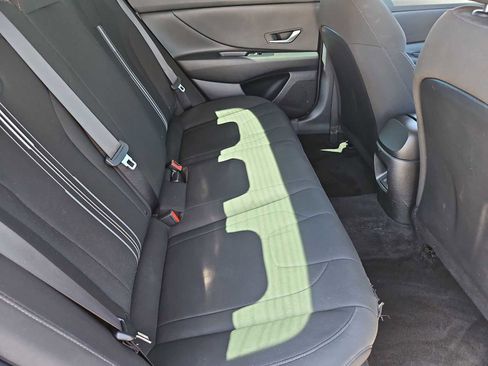 Used 2024 Hyundai Elantra SEL image 20