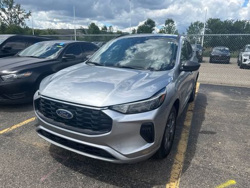 Used 2024 Ford Escape ST-Line w/ Tech Pack #1 AWD/4WD image 22