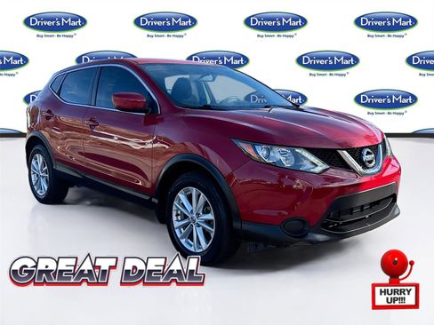 Used 2017 Nissan Rogue Sport S w/ S Appearance Package image 1
