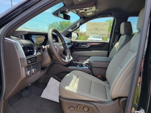 New 2026 GMC Yukon Elevation RWD image 22