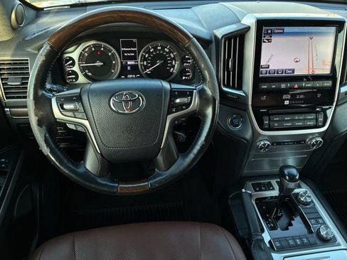 Used 2019 Toyota Land Cruiser AWD/4WD image 15