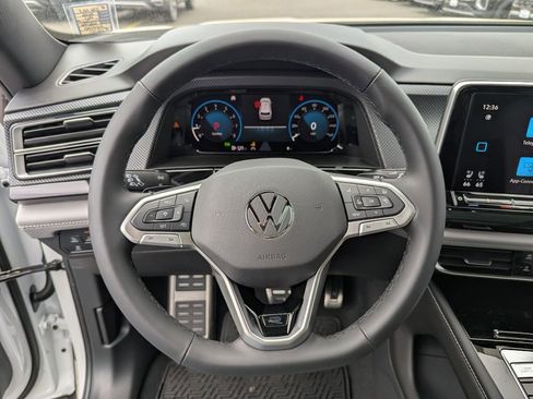 New 2026 Volkswagen Atlas Cross Sport SEL R-Line AWD/4WD image 13