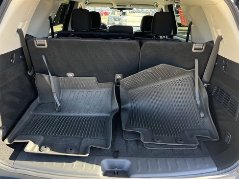 Certified 2025 Nissan Pathfinder S image 27