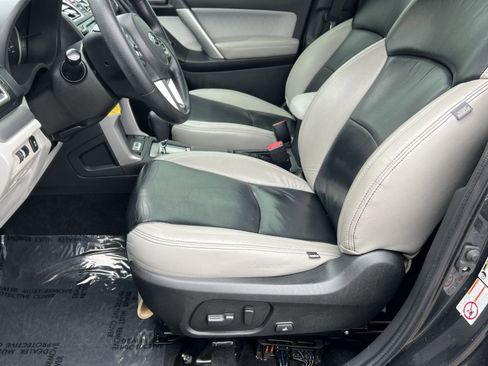 Used 2018 Subaru Forester 2.5i Premium w/ All-Weather Package image 14