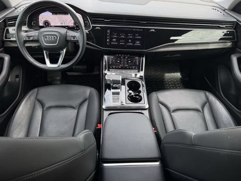 Used 2023 Audi Q8 Premium Plus AWD/4WD image 12