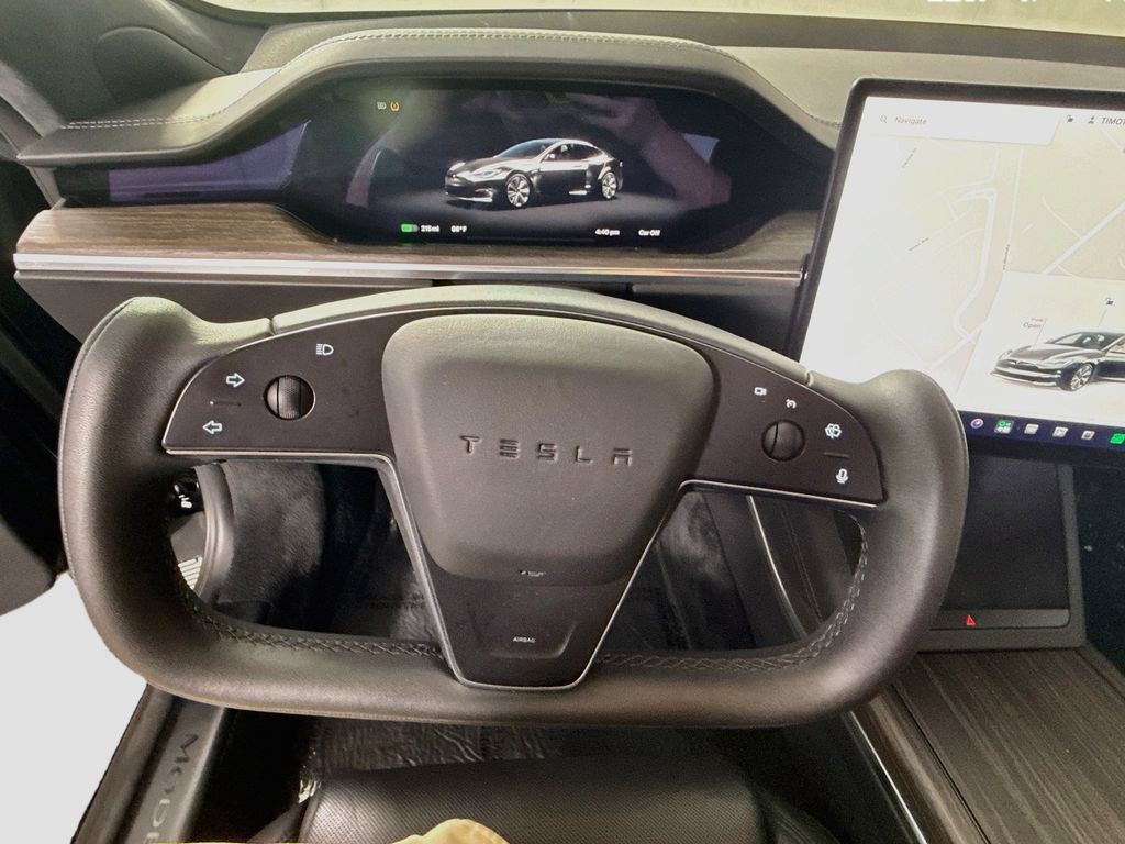 Used 2022 Tesla Model S AWD/4WD image 19