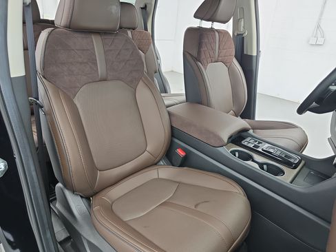 Used 2026 Honda Pilot Elite image 10