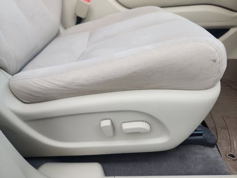 Used 2018 Nissan Murano SV image 33