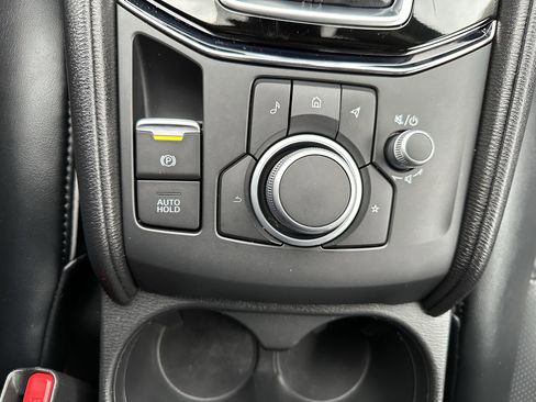 Certified 2025 MAZDA CX-5 AWD 2.5 S w/ Select Package image 33