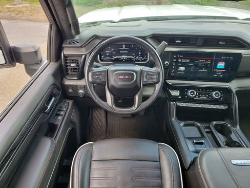 Used 2024 GMC Sierra 2500 AT4X w/ AT4X AEV Edition AWD/4WD image 16