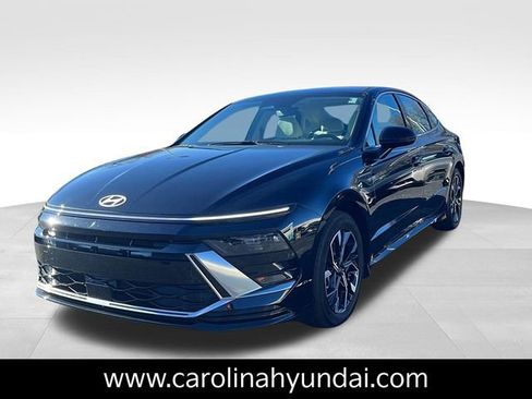 Used 2024 Hyundai Sonata SEL image 3