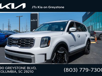 Used 2024 Kia Telluride S w/ S Sunroof Package