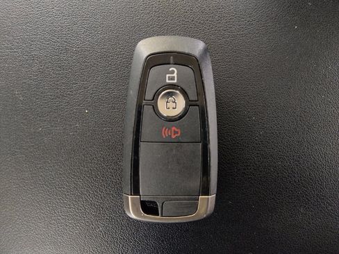 Used 2019 Ford Edge SEL w/ Equipment Group 201A image 32