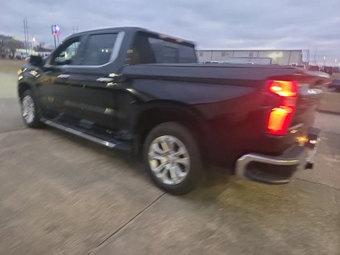 Used 2023 Chevrolet Silverado 1500 LTZ w/ LTZ Convenience Package II image 7