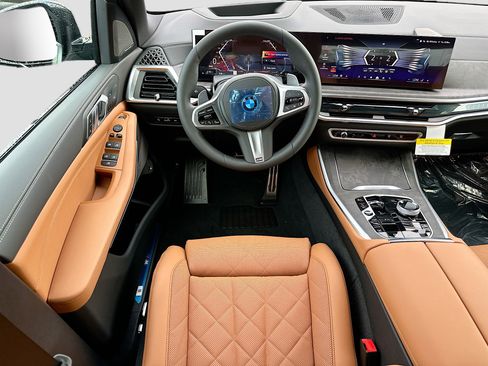 New 2026 BMW X5 xDrive50e w/ Executive Package image 17