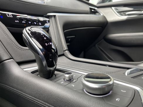 Certified 2025 Cadillac XT5 Premium Luxury image 34