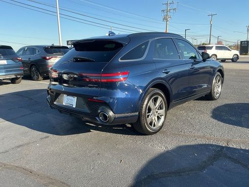 Used 2023 Genesis GV70 3.5T Sport w/ Sport Advanced Package image 5
