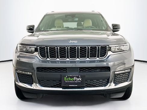Used 2023 Jeep Grand Cherokee L Limited image 2
