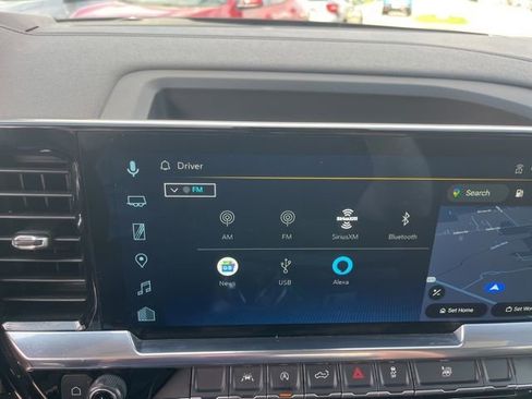 Used 2025 Chevrolet Silverado 1500 LT image 26