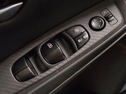 Used 2021 Nissan Sentra SV FWD image 27