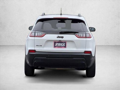 Used 2023 Jeep Cherokee Altitude Lux image 7