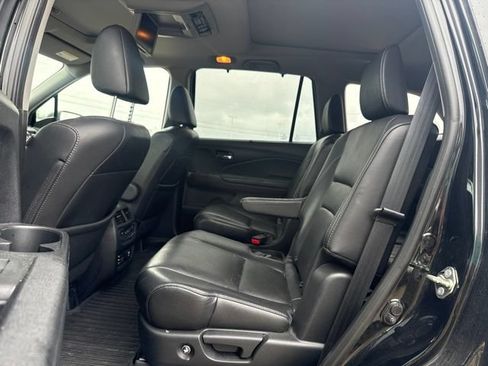 Used 2017 Honda Pilot Elite image 10