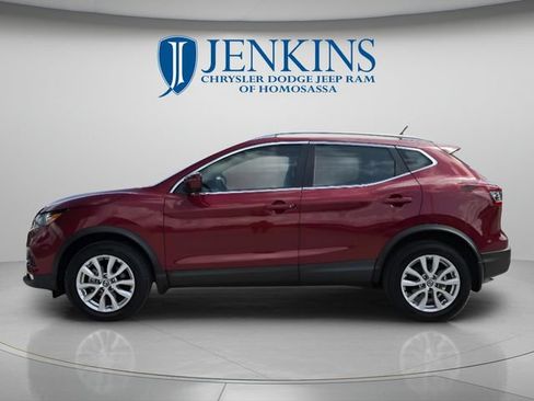 Used 2022 Nissan Rogue Sport SV w/ Technology Package FWD image 8