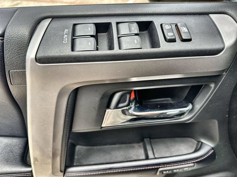 Used 2018 Toyota 4Runner Limited AWD/4WD image 22