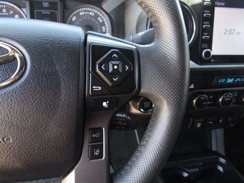 Used 2021 Toyota Tacoma TRD Off-Road RWD image 23