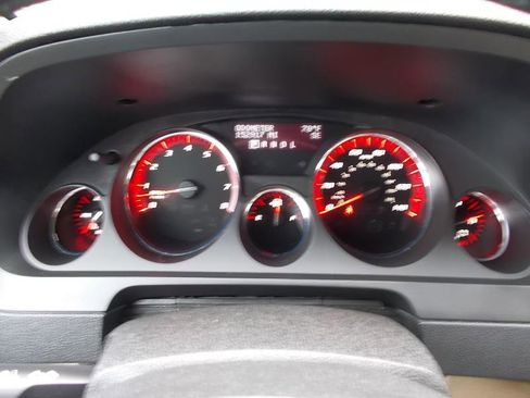 Used 2012 GMC Acadia SLT image 35