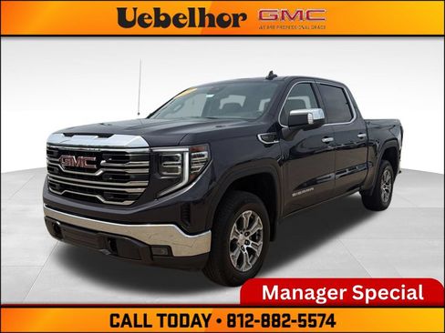 Used 2025 GMC Sierra 1500 SLT AWD/4WD image 14