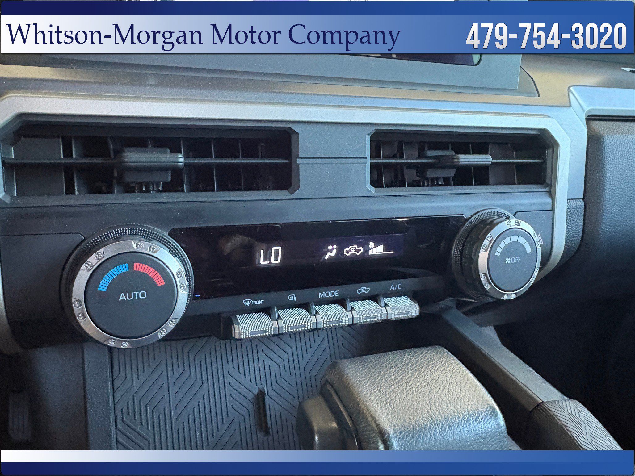 Used 2024 Toyota Tacoma TRD Off-Road AWD/4WD image 25