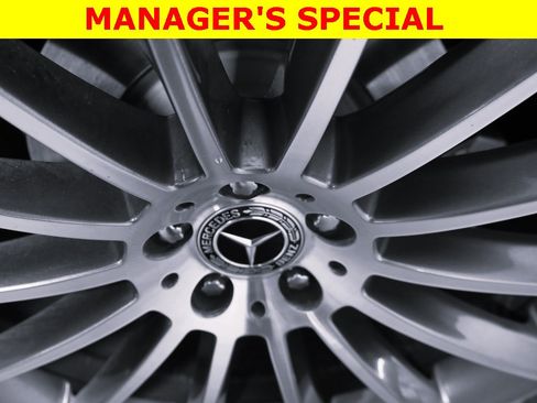 Used 2025 Mercedes-Benz GLE 450e 4MATIC image 8