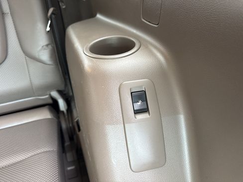 Used 2012 Lexus GX 460 w/ Comfort Plus Pkg AWD/4WD image 16