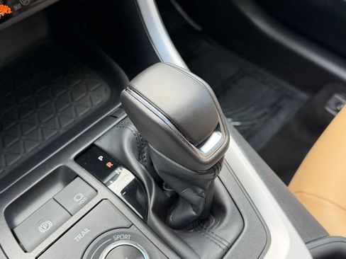 Certified 2025 Toyota RAV4 XLE Premium AWD/4WD image 25