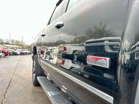 Used 2014 GMC Sierra 1500 SLT w/ All-Terrain Package image 14