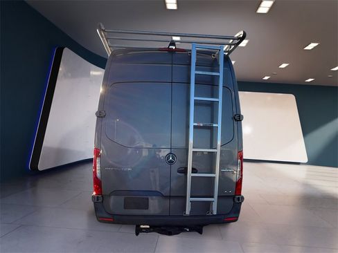 Used 2019 Mercedes-Benz Sprinter 4x4 170 image 4