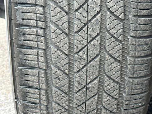 Used 2020 Subaru Ascent Premium w/ Convenience Package image 42