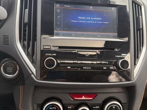 Used 2021 Subaru Crosstrek 2.0i Premium w/ Moonroof Package image 20