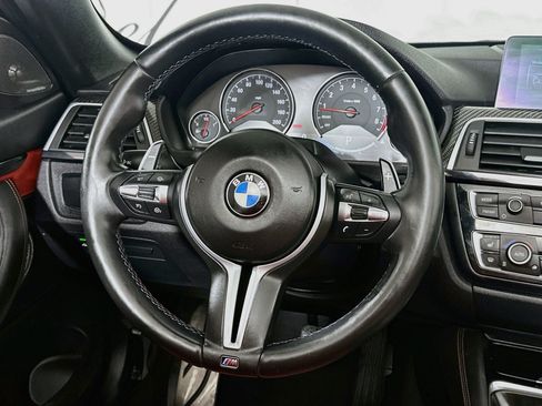Used 2017 BMW M4 Convertible RWD image 7