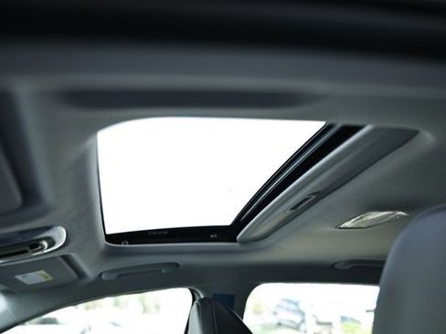 New 2026 Hyundai Elantra Limited FWD image 7