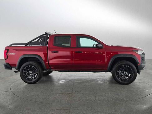 New 2025 Chevrolet Colorado Trail Boss w/ Midnight Edition image 2