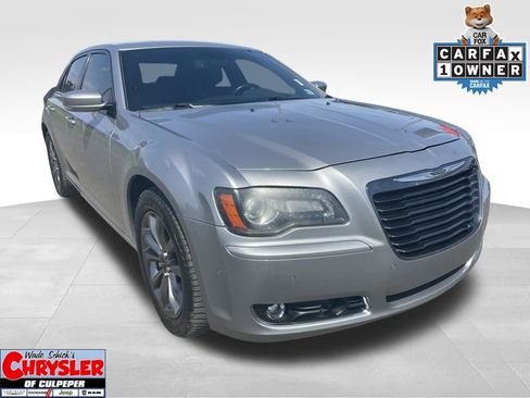 Used 2014 Chrysler 300 S w/ Luxury Group image 1