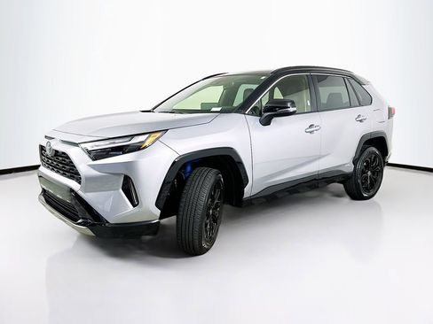 Used 2025 Toyota RAV4 XSE image 2