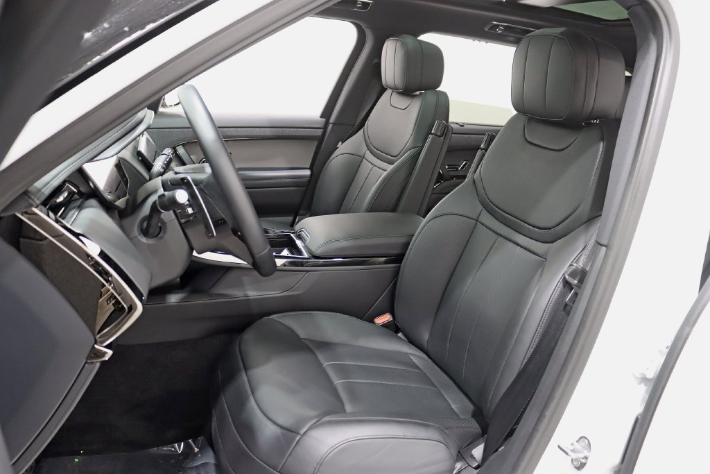 Used 2025 Land Rover Range Rover Sport Dynamic SE AWD/4WD image 28