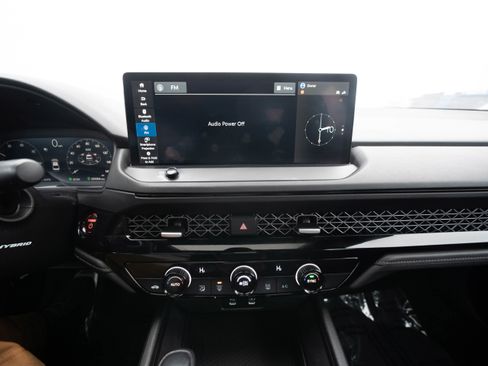 Used 2023 Honda Accord Sport image 17